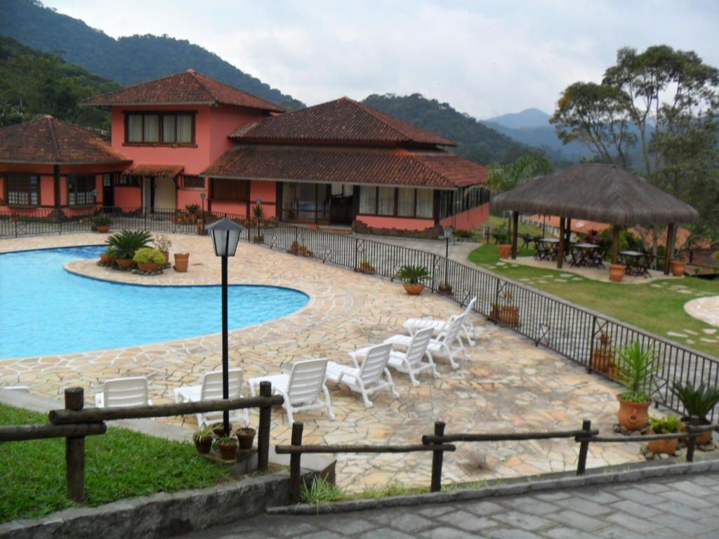 Country Ville Hotel เตเรซอโปลิส ภายนอก รูปภาพ