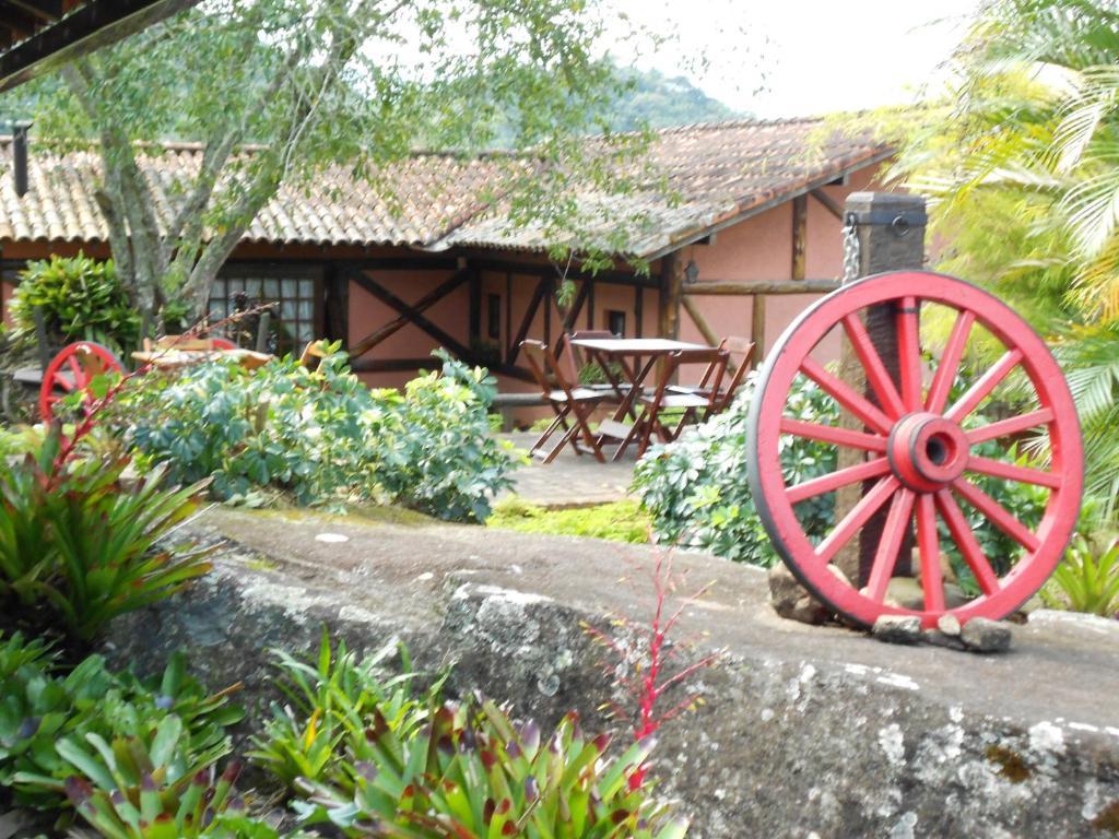 Country Ville Hotel เตเรซอโปลิส ภายนอก รูปภาพ
